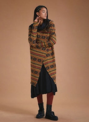 Must For a Boho Chic Winter Look: Sweaters & Cardigans