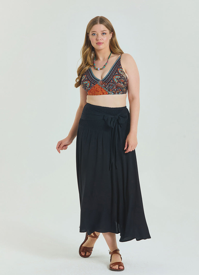 Black Plus Size Skirt with Waist Tie and Gipe Detail 4595