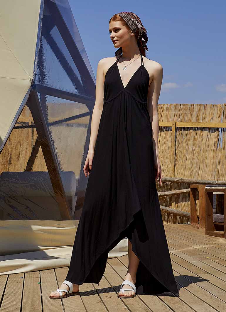 Resort Casual Backless Handkerchief Dress
