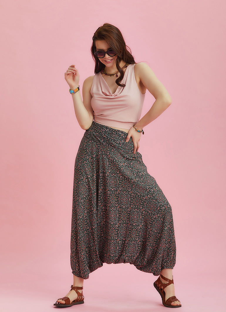 Elastic Hem Sleeveless Pink Cowl Neck Crop Top
