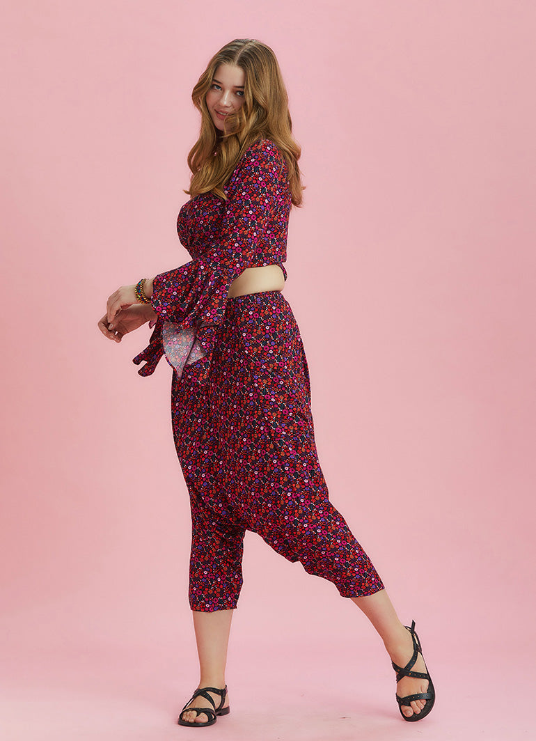 Print Elastic Waist Plus Size Capri Pants