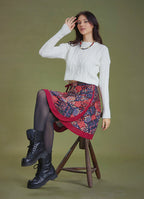 Round Neck White Cable Knit Crop Sweater