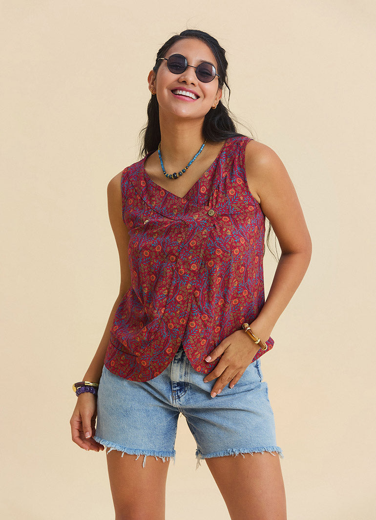 Button Detailed Asymmetrical Cut Red Floral Blouse 4888