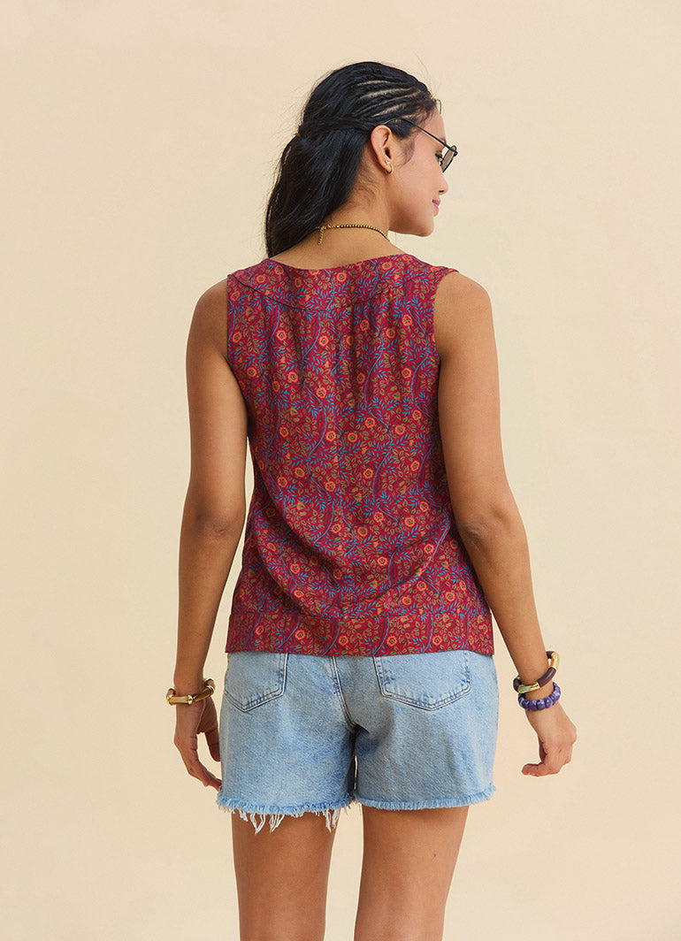 Button Detailed Asymmetrical Cut Red Floral Blouse 4888
