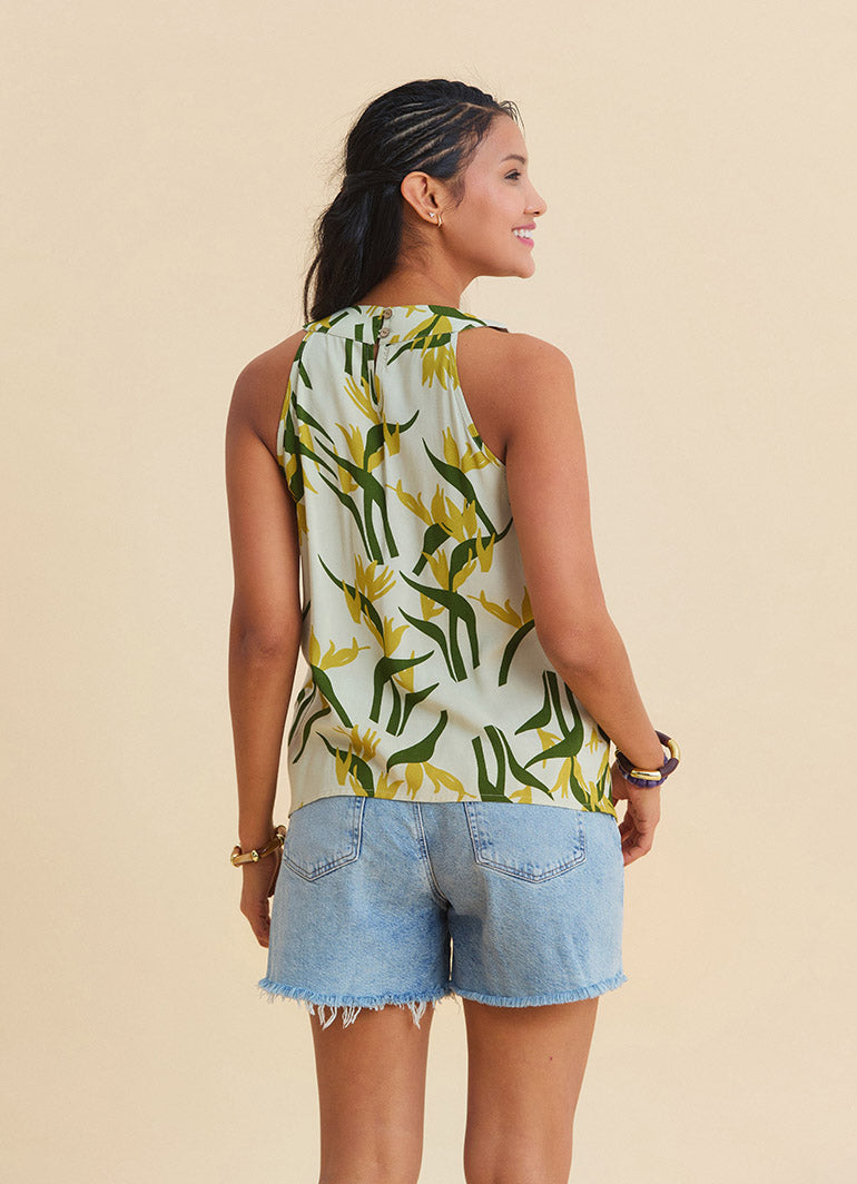 Halter Collar Button Detailed Pleated Anita Pattern Sleeveless Blouse 4893