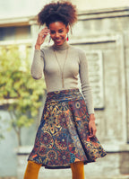Drape Detailed Elastic Waist Knee Lenght Printed Flared Skirt