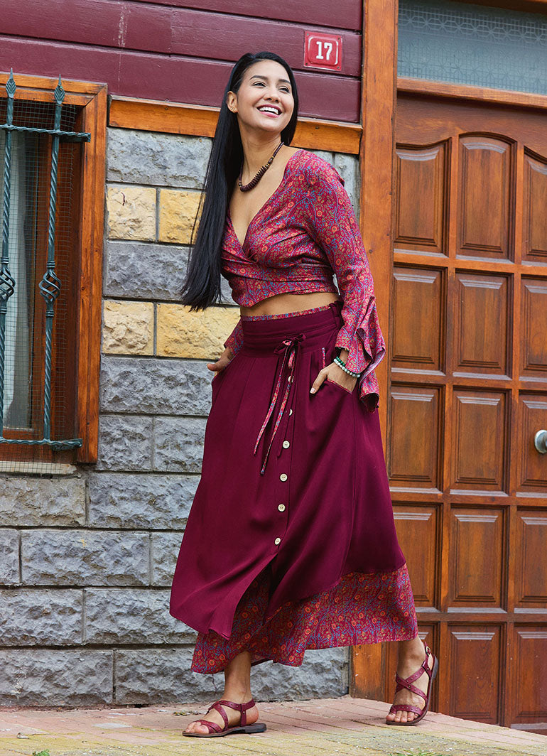 Double Layered Red Floral Skirt with Pockets and Button Details 5028