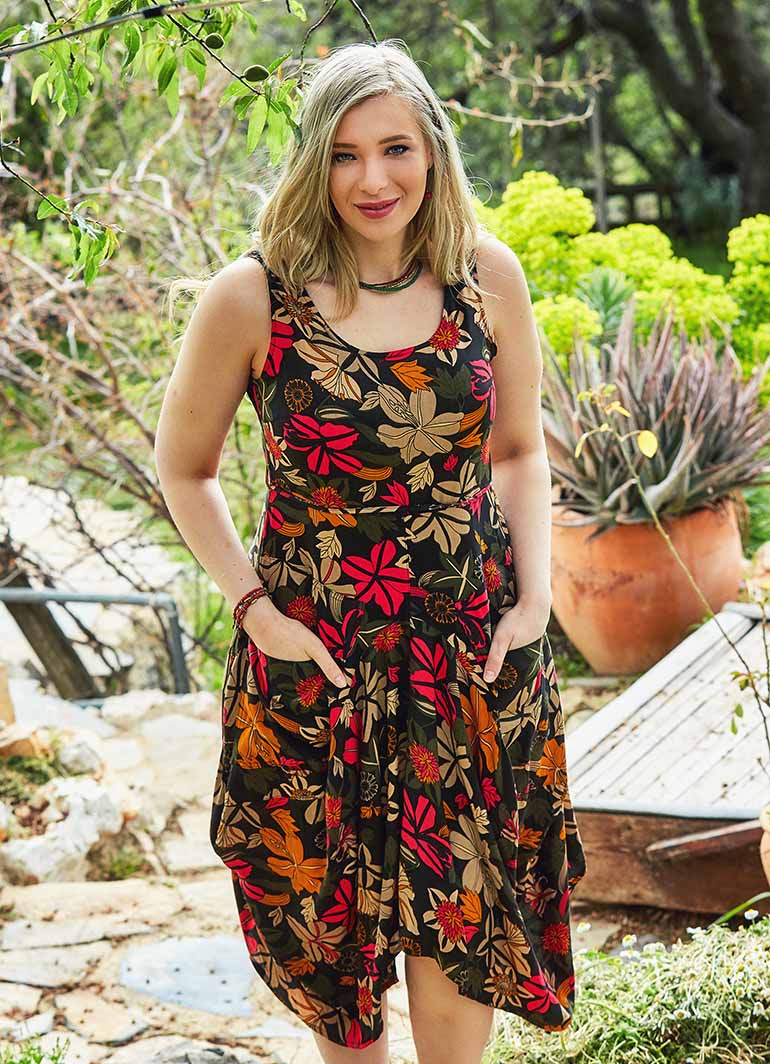 Asymmetrical Hem Detail Floral Cotton Wholesale Plus Size Dress