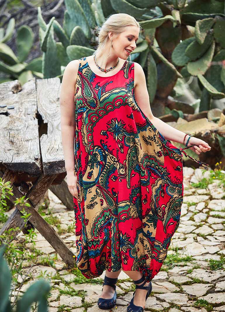 Paisley Print Oversize Buttoned Side Pockets Boho Plus Size Dress