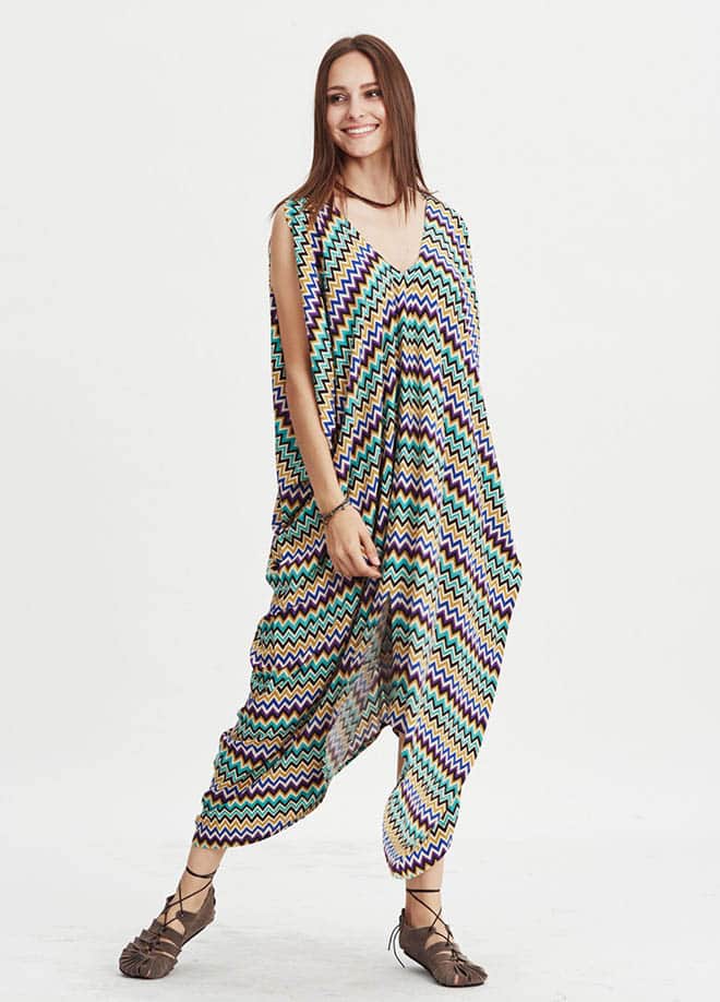 Loose Fit Sleeveless Deep V Neck Hippie Style Cold Shoulder Dress