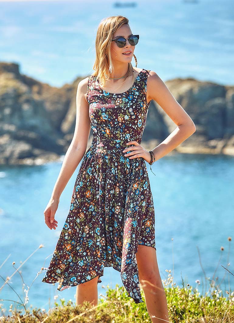 Asymmetrical Hem Detailed, Boat Neck, Back Zipper Closure, Midi Dress