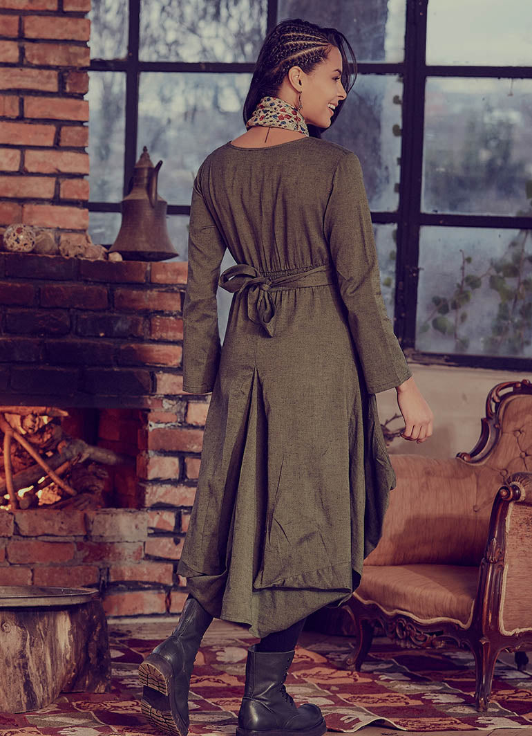 Pocket-Detail V Neckline Asymmetrical Hem Cotton Maternity Dress