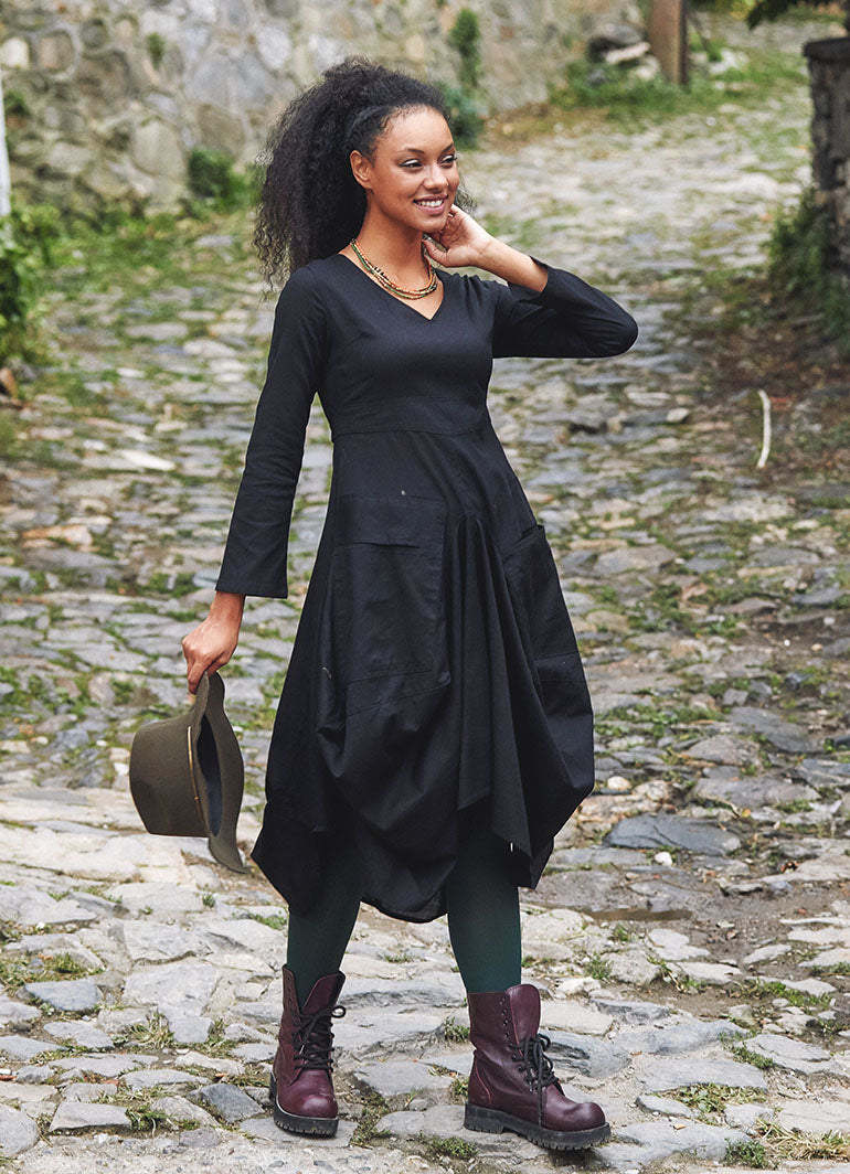 Boho Big Pockets Tie Waist V Neckline Black Dress