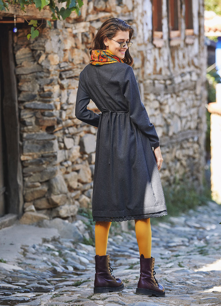 Nervure Front Laced Hem Long Sleeve Anthracite Dress