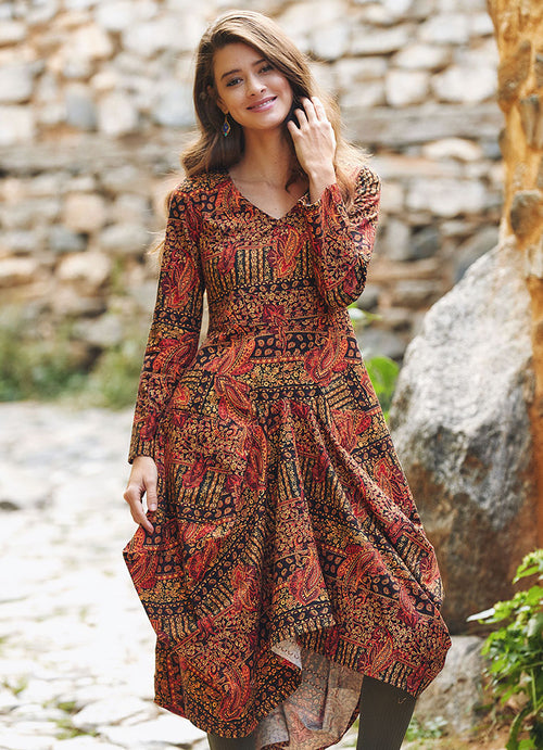 Black Artuk V Neckline Long Sleeve Dress