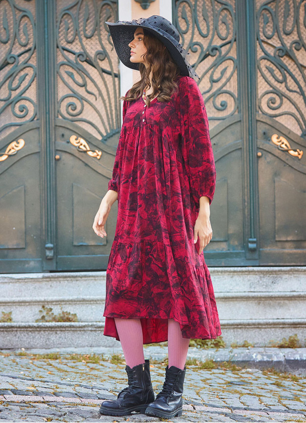 Long Puff Sleeve Red Long Tiered Dress