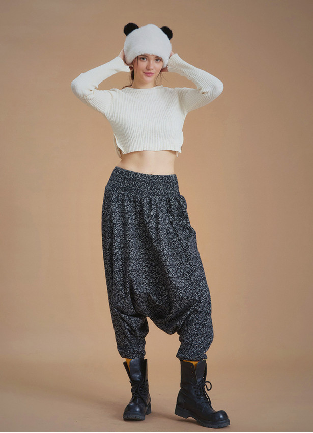 Winter Elastic Waist and Leg Black Harem Pants