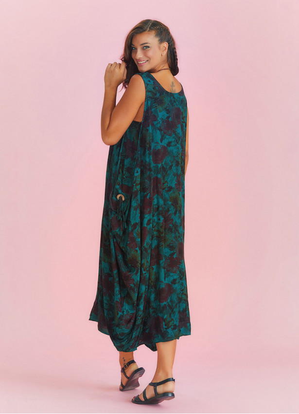 Batic Patterned Scoop Neck Loose Fit Side Pockets Maxi Dress