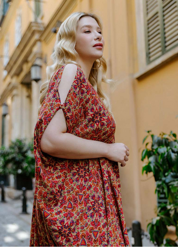 Red Print Bohemian Style V Neck Cold Shoulder Plus Size Dress