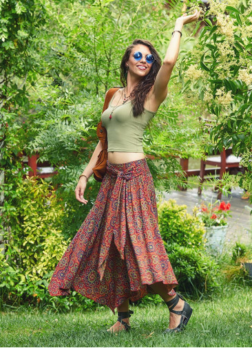 Retro Print Asymmetrical Hem Bohemian Wholesale Flowy Midi Skirt