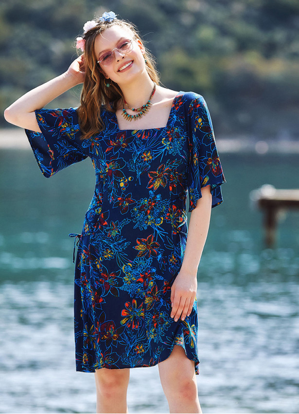 Floral Printed Square Neck Boho Short Dress